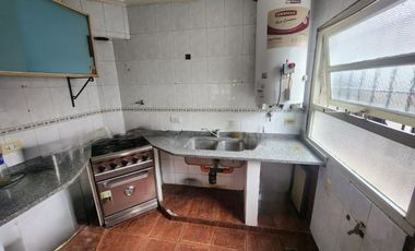 VENTA CASA 3 AMBIENTES BARRIO BELISARIO ROLDAN