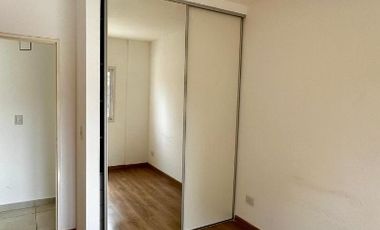 Departamento en alquiler en Caseros