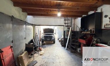 Casa en venta  de 2 Dormitorios c/ cochera en Berisso APTA BANCO