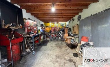 Casa en venta  de 2 Dormitorios c/ cochera en Berisso APTA BANCO