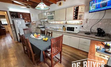 Triplex en venta en Quilmes Oeste