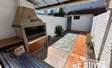 Triplex en venta en Quilmes Oeste