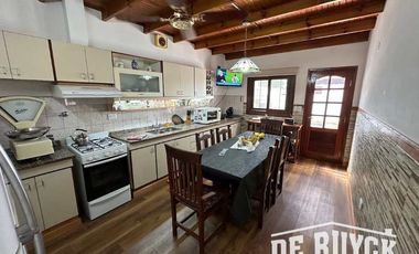 Triplex en venta en Quilmes Oeste