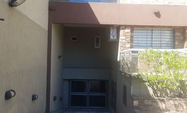 Departamento en alquiler en Ramos Mejia Sur