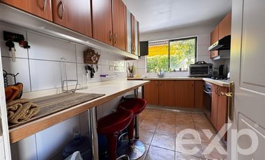 Casa en Venta en Camino del Claustro 6768