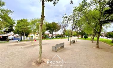 Casa en Venta en La Alhambra Parque Central