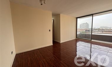 Departamento en Arriendo en NATANIEL COX 1439