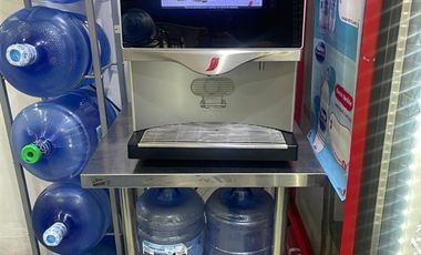 Local Comercial en Venta en Metro Santa Ana
