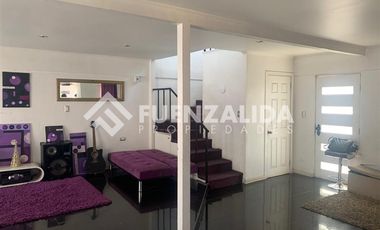 Casa en Venta en Metro Camino Agrícola