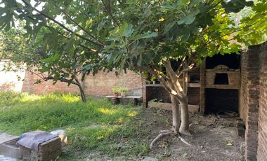 Casa de 2 dormitorios cochera patio en  Recreo Sur