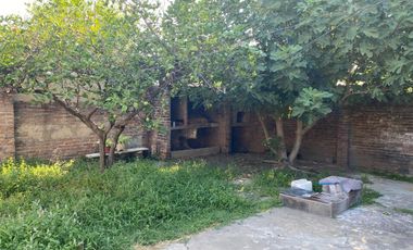 Casa de 2 dormitorios cochera patio en  Recreo Sur