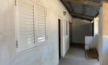 Casa de 2 dormitorios cochera patio en  Recreo Sur