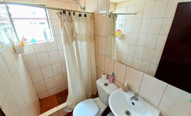 Casa en venta c/ estacionamiento en Laguna Sur