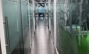 Oficina en renta en San Lucas Tepetlacalco, Tlalnepantla de Baz, México