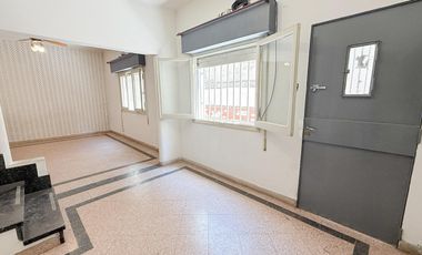 CASA DE DOS DORMITORIOS VENTA OPORTUNIDAD DE INVERSION CENTRO ROSARIO