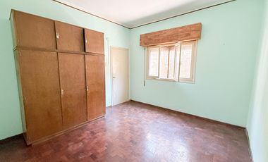 CASA DE DOS DORMITORIOS VENTA OPORTUNIDAD DE INVERSION CENTRO ROSARIO