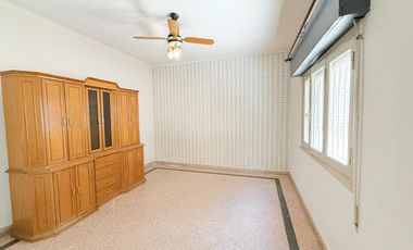 CASA DE DOS DORMITORIOS VENTA OPORTUNIDAD DE INVERSION CENTRO ROSARIO