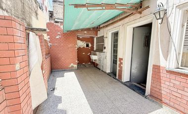 CASA DE DOS DORMITORIOS VENTA OPORTUNIDAD DE INVERSION CENTRO ROSARIO