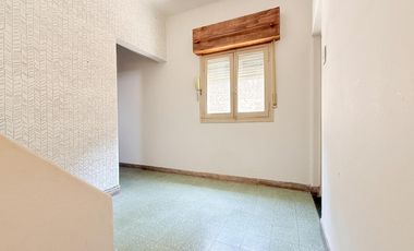 CASA DE DOS DORMITORIOS VENTA OPORTUNIDAD DE INVERSION CENTRO ROSARIO