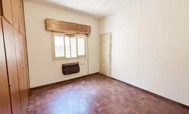 CASA DE DOS DORMITORIOS VENTA OPORTUNIDAD DE INVERSION CENTRO ROSARIO