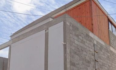 VENTA CASA 9HAB 3BA ALTO HOSPICIO