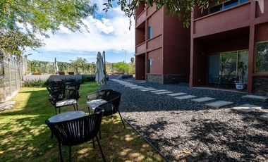 Departamento en PRIMERA LÍNEA DE LAGO DE CHAPALA, ideal para inversión de estancias cortas, 2 habitaciones, 2 baños