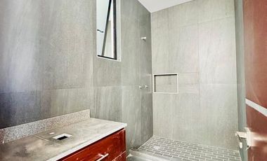 Casa en venta en Aguascalientes Zona Norte x clinica 3 IMSS