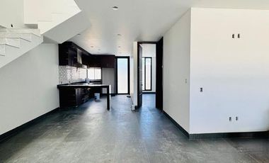 Casa en venta en Aguascalientes Zona Norte x clinica 3 IMSS