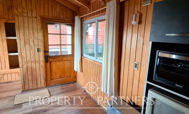 Hermosa Casa en Exclusivo Sector de Isla Teja