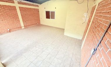 Venta de Bodega C/oficinas, Col. Anahuac (amplio uso de suelo)