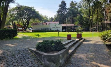 Residencia en Venta en Rancho Contento, Terreno 2,587 m²