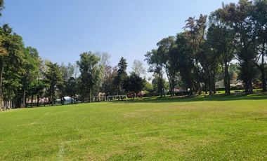 Residencia en Venta en Rancho Contento, Terreno 2,587 m²