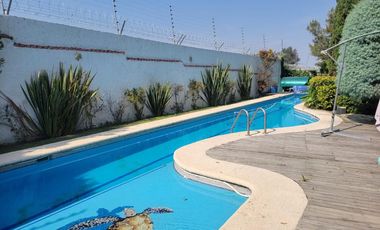 Residencia en Venta en Rancho Contento, Terreno 2,587 m²