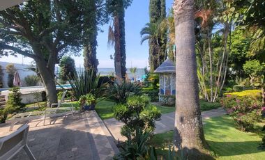 Residencia en Venta en Rancho Contento, Terreno 2,587 m²