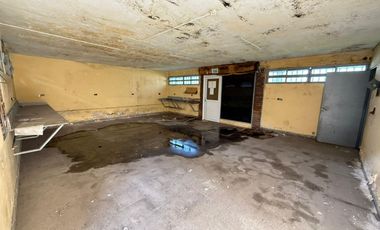 Galpón en venta de 360 m2 cubiertos y 967 m2 de terreno!!!!