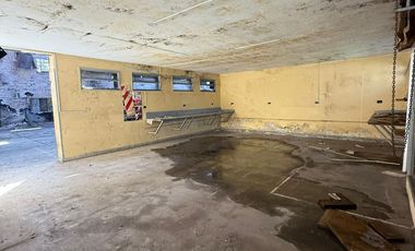 Galpón en venta de 360 m2 cubiertos y 967 m2 de terreno!!!!