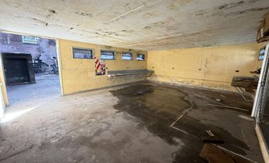 Galpón en venta de 360 m2 cubiertos y 967 m2 de terreno!!!!