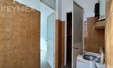 Casa en  calle 54 entre 8 y 9