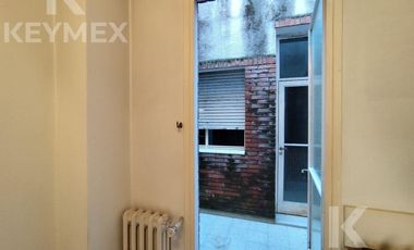 Casa en  calle 54 entre 8 y 9