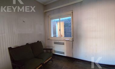 Casa en  calle 54 entre 8 y 9