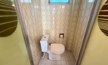 CASA EN VENTA TORTUGUITAS-LOTE 2100 M2- 4 AMBIENTES- 2 BAÑOS - PILETA-QUINCHO-PARRILLA.