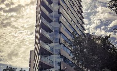 Local en venta en Boulevard Center con renta