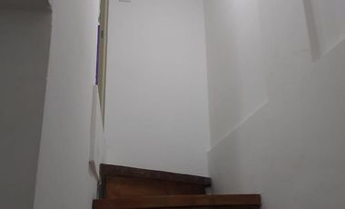 Departamento en dos plantas - 1 dormitorio CON COCHERA - Neuquén capital