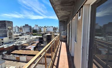 Departamento de un dormitorio con balcón Paraguay 1000 Rosario Centro