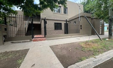 Alquiler- Casa - 3 Dormitorios - B° Inaudi