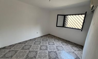 Alquiler- Casa - 3 Dormitorios - B° Inaudi