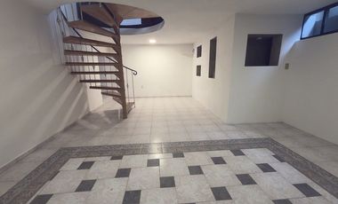 RENTA Casa en Condomínio Privado en  Cuajimalpa