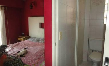 Chalet amplio 4 ambientes en Remedios de Escalada, acepta permuta.