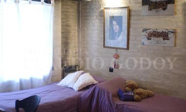 Chalet 5 amb en 2 plantas con fondo libre - El Palomar