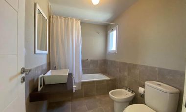 Departamento en Alquiler en el Barrio Palmar Homes III, Nordelta